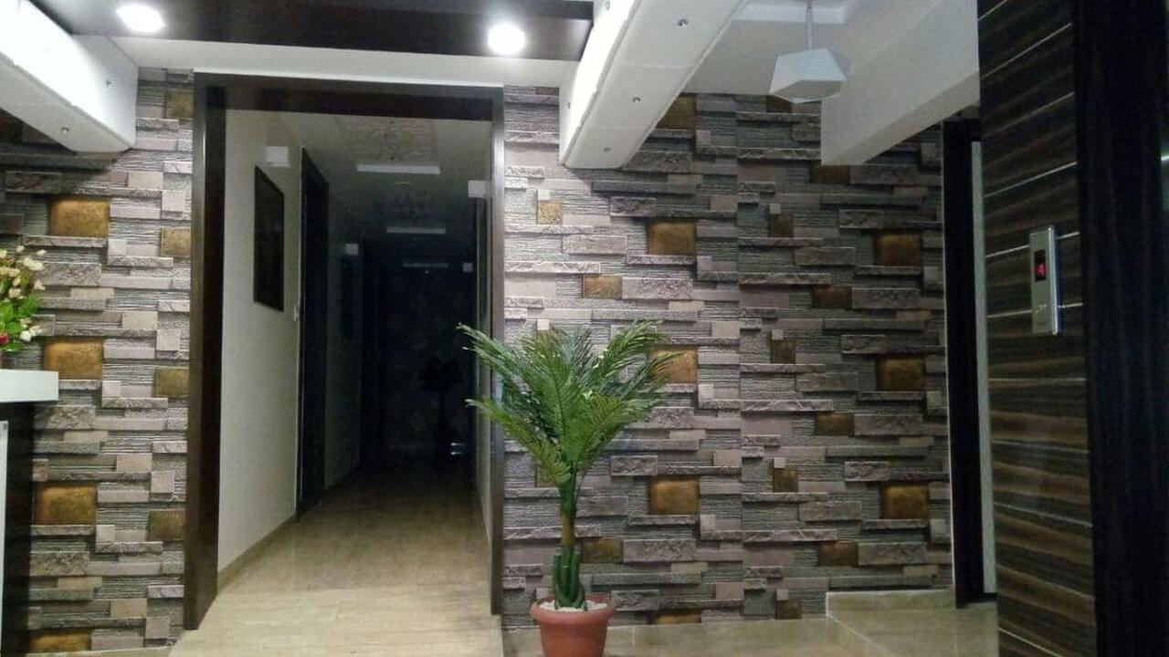 Hotel Gitanjali Inn By Bizzgrow Hotels 阿穆达巴 外观 照片